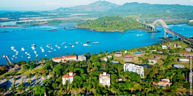 パナマを訪ねる